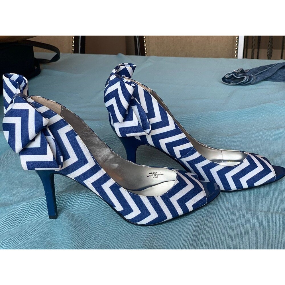 Blue chevron heels